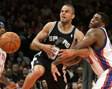 Αδύναμοι χωρίς τον Ντάνκαν οι Σπερς, υπέκυψαν στους Νικς