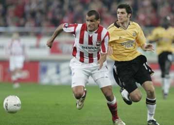 Χωρίς Ριβάλντο και διεθνείς θα υποδεχθεί ο Ολυμπιακός την Καστοριά για το Κύπελλο