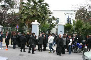 Με τις καταθέσεις γονέων συνεχίστηκε η δίκη για το δυστύχημα των Τεμπών