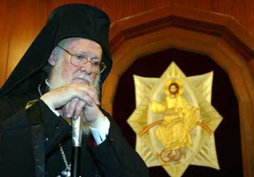 Την απομάκρυνση του μητροπολίτη Καλύμνου ζητά το τοπικό επαρχιακό συμβούλιο