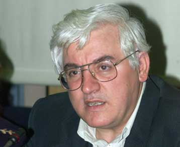 «Όχι» στο Ευρωσύνταγμα από τον Συνασπισμό