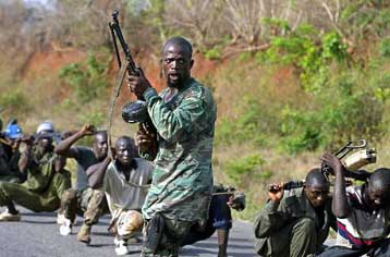 Για κίνδυνο πολεμικής ανάφλεξης στην Ακτή του Ελεφαντοστού προειδοποιεί ο ΟΗΕ