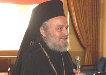 Κατηγορηματική διάψευση Ειρηναίου ότι έχει υπογράψει μεταβίβαση ακινήτων