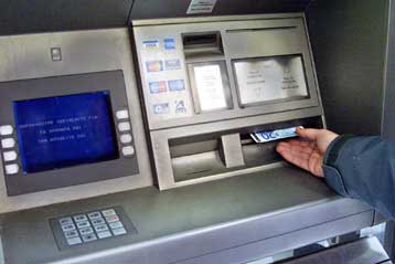 Κλειστά την Δευτέρα ΧΑ και ΧΠΑ – Περιορισμένες οι on line διατραπεζικές συναλλαγές