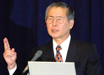 Με την… Fuji cola ευελπιστεί να κερδίσει τους Περουβιανούς ο φυγόδικος Αλ.Φουτζιμόρι