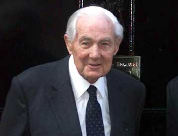 Απεβίωσε σε ηλικία 92 ετών ο πρώην πρωθυπουργός της Βρετανίας Τζέιμς Κάλαχαν