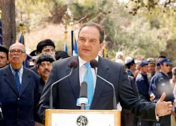 Αποφασισμένος να καταπολεμήσει τα φαινόμενα διαφθοράς δήλωσε ο πρωθυπουργός