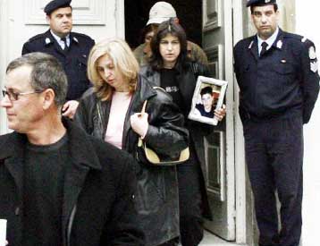 Συνεχίζεται τη Δευτέρα η δίκη για το πολύνεκρο δυστύχημα στα Τέμπη