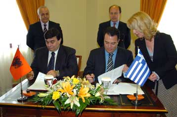 Με το «Πρωτόκολλο των Ιωαννίνων» έληξε η 9η Διυπουργική Ελλάδας – Αλβανίας