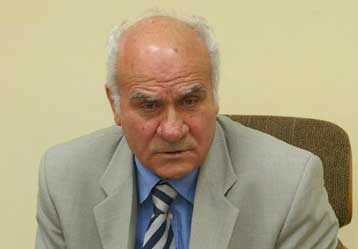 Καταγγελία για απειλές εις βάρος του ΕΟΦ μετά την έφοδο στις αποθήκες Τζέκου