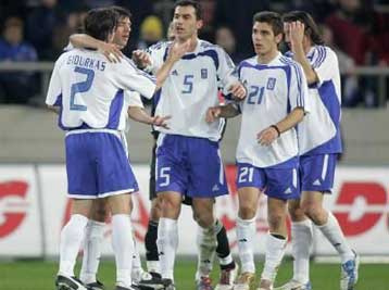 Οι φίλαθλοι να σταθούν αντάξιοι της πρωταθλήτριας Ευρώπης, ζητά ο Δέλλας