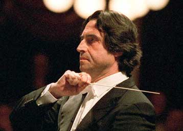 Παραιτήθηκε τελικά ο Ρικάρντο Μούτι, διευθυντής ορχήστρας της Σκάλας του Μιλάνου