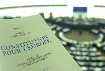 Δέκα ερωτήσεις και απαντήσεις για το Ευρωπαϊκό Σύνταγμα - Το πλήρες κείμενο