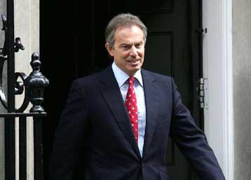 Ο Τόνι Μπλερ επιβεβαίωσε την προσφυγή των Βρετανών στις κάλπες την 5η Μαΐου