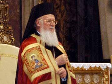 «Παρών» στην εξόδιο ακολουθία του Πάπα και ο Οικουμενικός Πατριάρχης Βαρθολομαίος