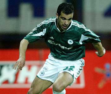 Διαψεύδει τη συμφωνία ΑΕΚ-Σαπάνη, ο μάνατζερ του τελευταίου