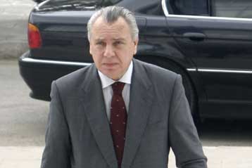 Τον επανέλεγχο έξι υποθέσεων διαφθοράς δικαστικών παρήγγειλε ο Αν.Παπαληγούρας