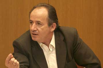 Στις 11 Μαΐου, ημέρα Τετάρτη, θα τιμηθεί η εργατική Πρωτομαγιά, αποφάσισε η ΓΣΕΕ