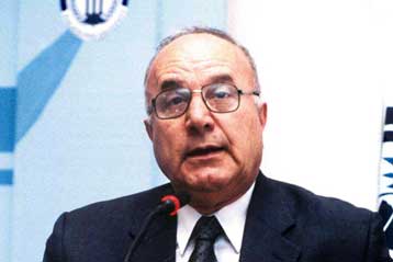 Τον ακαδημαϊκό Αντνάν Μπαντράν διόρισε ο βασιλιάς της Ιορδανίας στην πρωθυπουργία