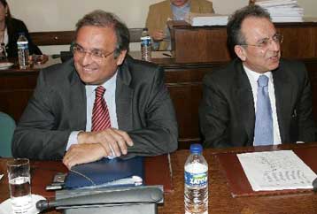 Καθησυχαστικό το υπουργείο Ανάπτυξης για το μέλι – Ανάληψη ευθυνών ζητά το ΠΑΣΟΚ