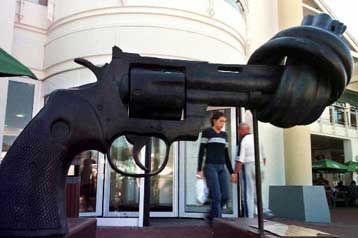 Χαλαρώνει η νομοθεσία περί οπλοχρησίας στη Φλόριντα των ΗΠΑ