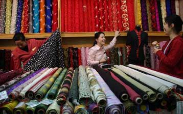 Προστατευτικά μέτρα έναντι των κινεζικών εισαγωγών προωθεί η ΕΕ