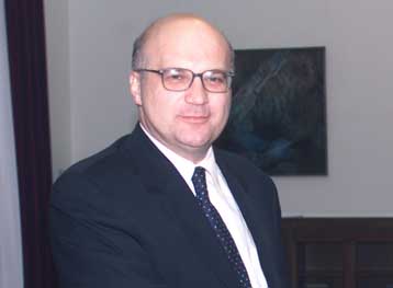 Υπέρ της αμοιβαία αποδεκτής λύσης για την ονομασία της ΠΓΔΜ τάσσονται Σερβία, Αλβανία