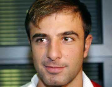 Τραυματίστηκε ξανά ο Μπαρκιτζίογλου, παραιτείται από τη διοίκηση ο Στοφορόπουλος