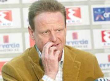 Χωρίς τον Χασιώτη ο ΠΑΟΚ κόντρα στην ΑΕΚ-Δεν υπάρχουν λεφτά να έλθει ο Σικαμπάλα