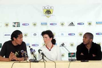 Νίκη της ΑΕΚ επί του ΠΑΟΚ και ισοπαλία «αιωνίων» προβλέπουν Αλβες, Ασουνσάο