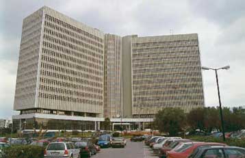 Αυξάνει ο ΟΤΕ το ποσοστό του στην Cosmote – Διαψεύδονται τα σενάρια απορρόφησης