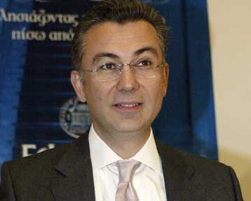 Αψιμαχίες σπουδαστών των ΤΕΙ Κοζάνης λίγο πριν από την ομιλία του Θ.Ρουσόπουλου