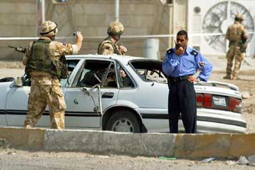 Αστυνομία και στρατός στο στόχαστρο δύο χρόνια μετά την ανατροπή καθεστώτος στο Ιράκ