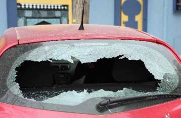 Επεισόδια στη «Λεωφόρο» μεταξύ νεαρών και αστυνομικών