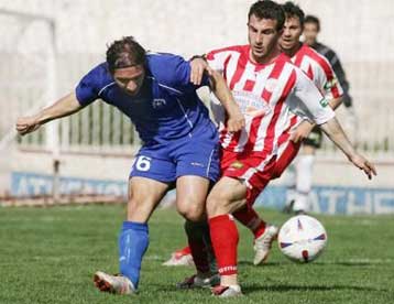 Μόνος πρώτος ο Λεβαδειακός, περιμένει το ντέρμπι Λάρισας-Νίκη Βόλου