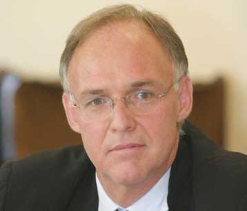 Χαμηλότερα του στόχου τα έσοδα του προϋπολογισμού