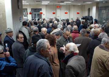 Τέσσερα δισ. ευρώ διεκδικούν από το Δημόσιο εργαζόμενοι και συνταξιούχοι