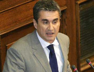 Απαξίωση σημαντικών πολιτιστικών φορέων καταλογίζει στην κυβέρνηση το ΠΑΣΟΚ