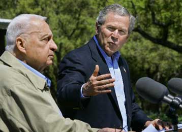 Αεροφωτογραφίες και πληροφορίες για το Ιράν …κόμισε ο Αριέλ Σαρόν στις ΗΠΑ