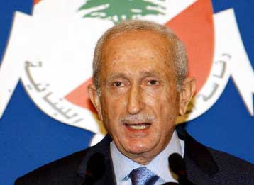 Παραίτηση Καραμί λόγω αποτυχίας σχηματισμού μεταβατικής κυβέρνησης στο Λίβανο