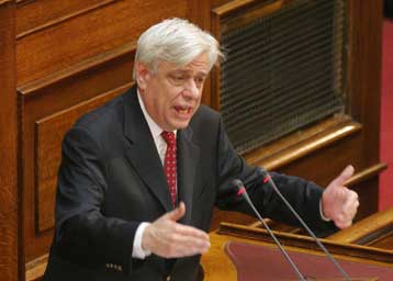 Ανοιχτό το ενδεχόμενο ικανοποίησης του αιτήματος των νομαρχών για τους πόρους από τέλη