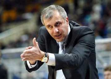 Δεν θέλουμε προβοκατόρικη συμπεριφορά, λέει ο Ομπράντοβιτς για το ματς με την Εφές