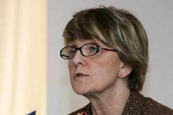 «Αποζημίωση» όσων χωρών θίγονται οικονομικά από τη διεύρυνση μελετά η Κομισιόν