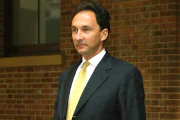 Στη φυλακή πρώην διευθυντής για τη μεγαλύτερη χρεοκοπία στην ιστορία της Αυστραλίας