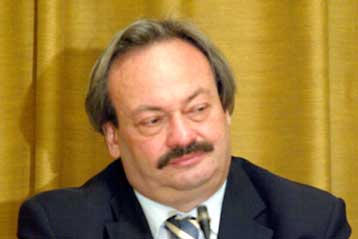 Τα 17 νέα πρόσωπα που στελεχώνουν το Κεντρικό Αρχαιολογικό Συμβούλιο