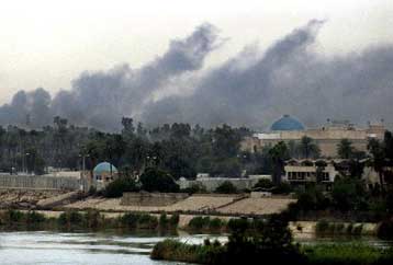 Διπλή επίθεση αυτοκτονίας με 19 νεκρούς και τη σφραγίδα του Ζαρκάουι στη Βαγδάτη