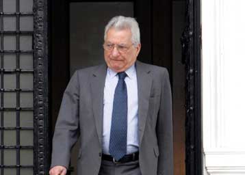 Το υπουργείο Εξωτερικών υπεραμύνεται των χειρισμών κατά το επεισόδιο στα Ίμια