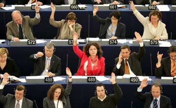 Απέρριψε το Ευρωκοινοβούλιο την αναγνώριση των Σκοπίων με το συνταγματικό τους όνομα