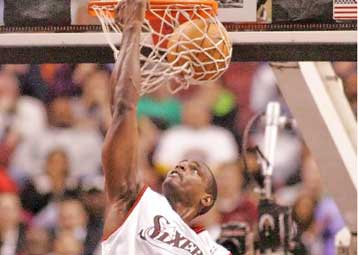 Κοντά στην πρόκριση στα πλέι οφ του ΝΒΑ η Φιλαδέλφεια