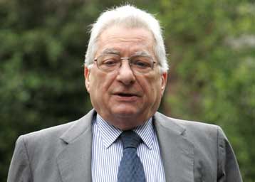 Αν έφευγα από την Αγκυρα θα γυρίζαμε στο παρελθόν, δηλώνει ο Π.Μολυβιάτης